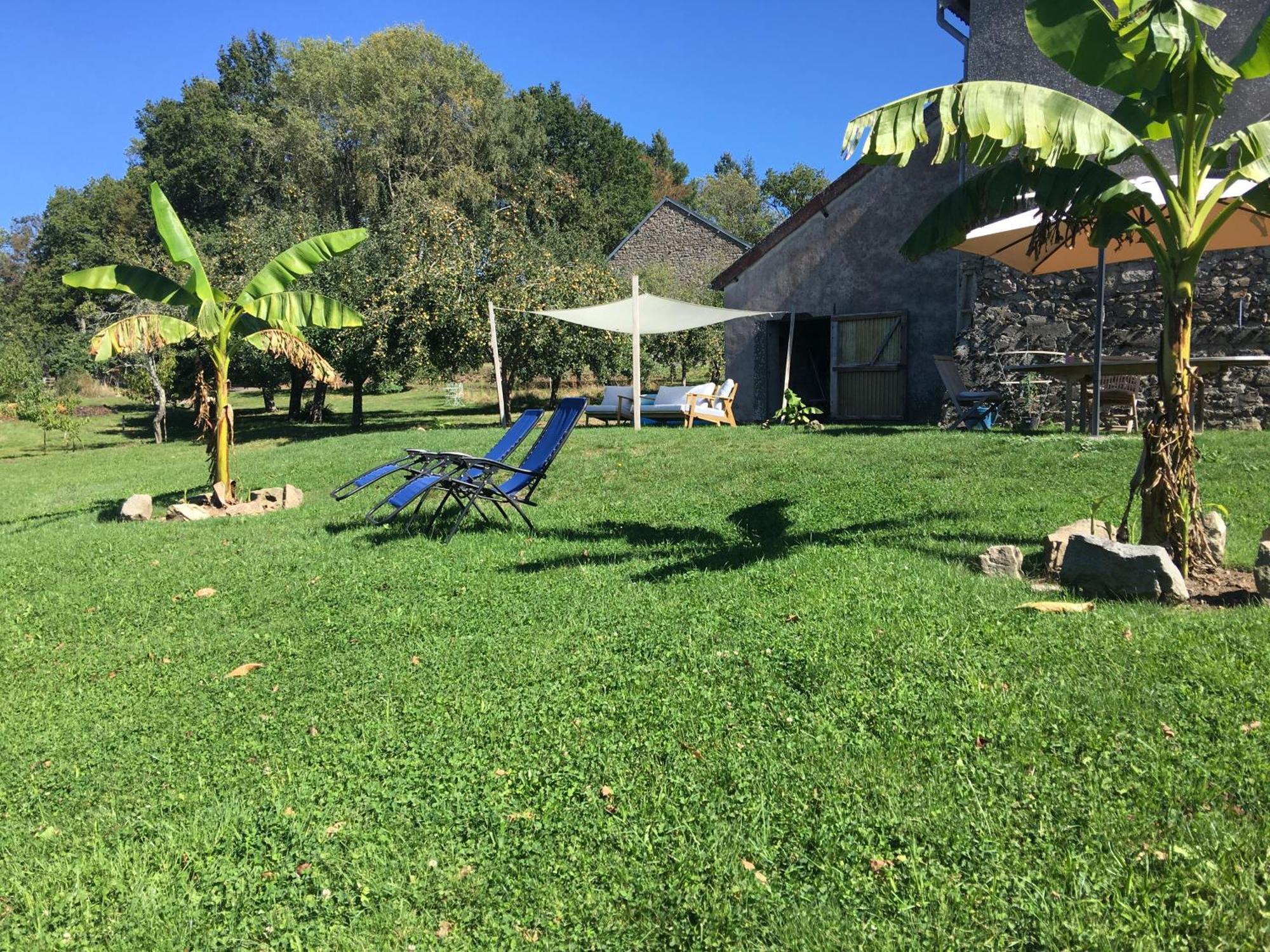 La Mirabelle Bed & Breakfast Saint-Pierre-de-Fursac Bagian luar foto
